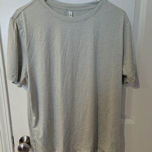 Fabletics Light Gray Short Sleeve Tee